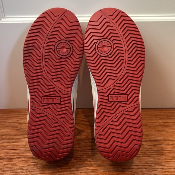 NWT Puma Safety Work Shoes - Iconic Suede Red Womens Low - Picture 8 of 16